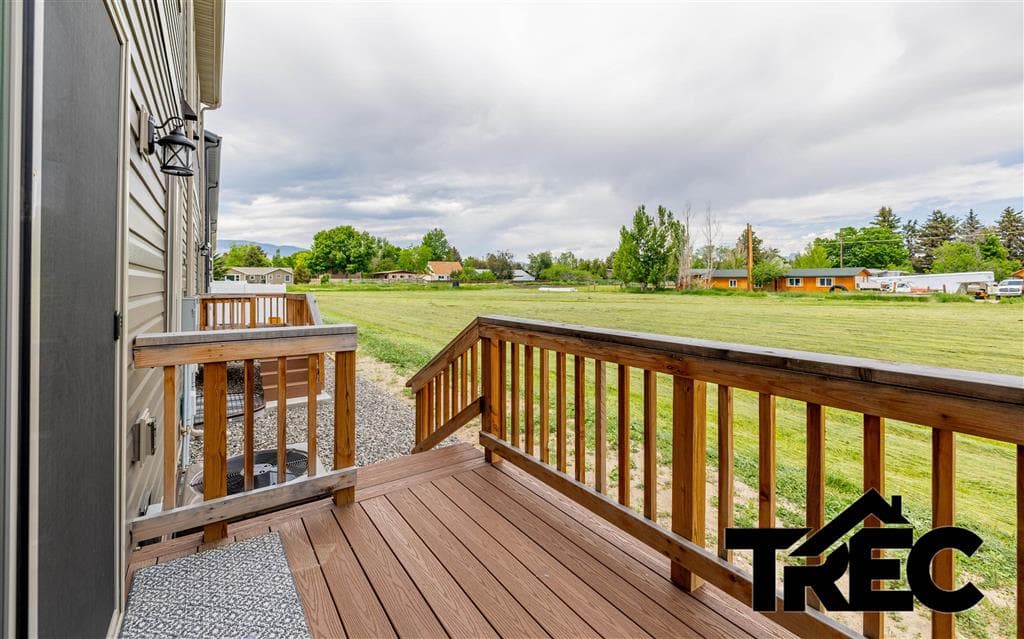 2855 Legacy Lane — photo 11 of 25