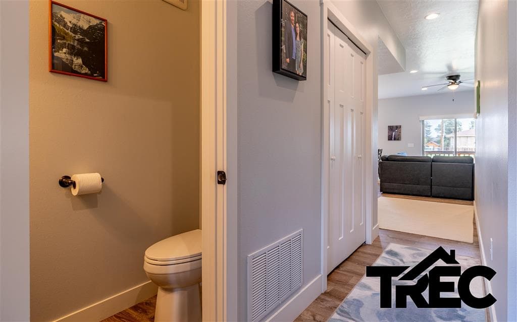 2855 Legacy Lane — photo 3 of 25