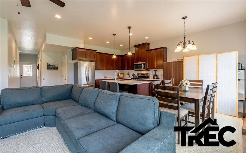 2855 Legacy Lane — photo 6 of 25