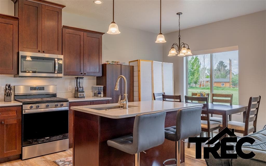 2855 Legacy Lane — photo 7 of 25