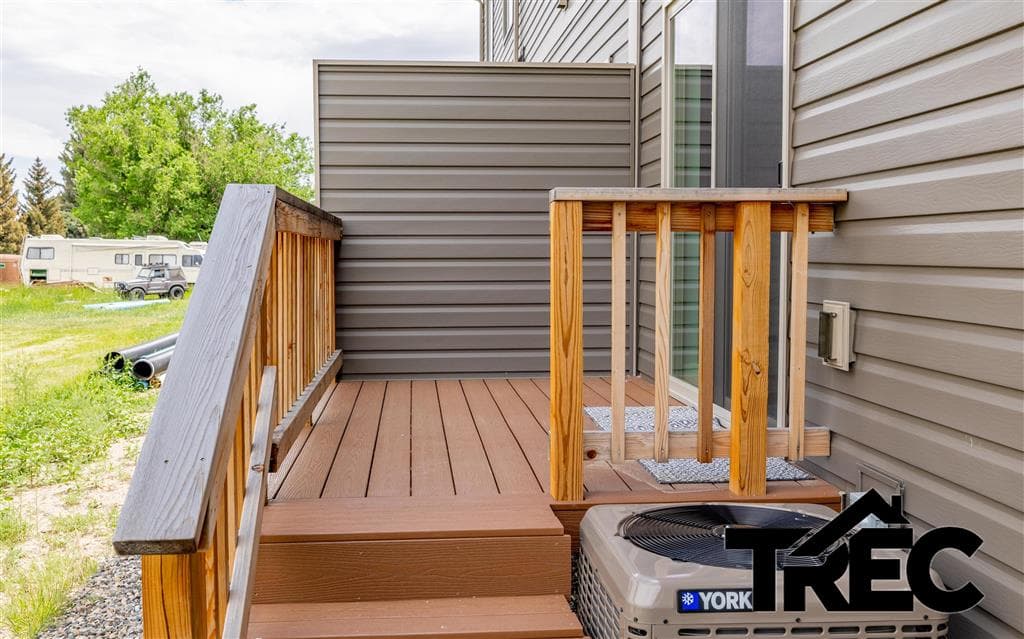 2855 Legacy Lane — photo 10 of 25