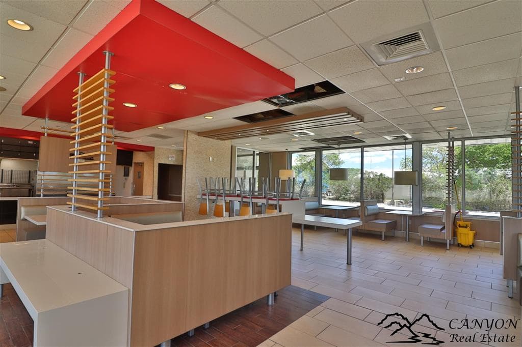 1902 Mountain View Dr — photo 14 of 25