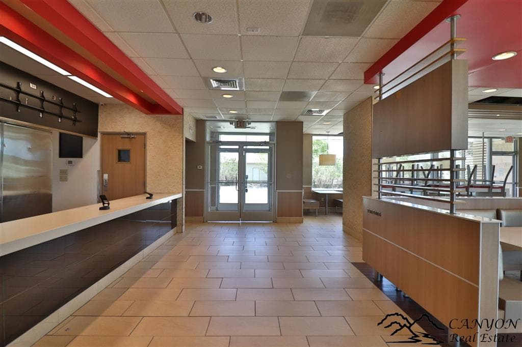 1902 Mountain View Dr — photo 8 of 25