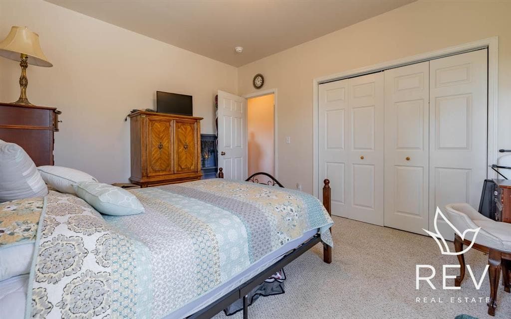 814 35th St — photo 23 of 25