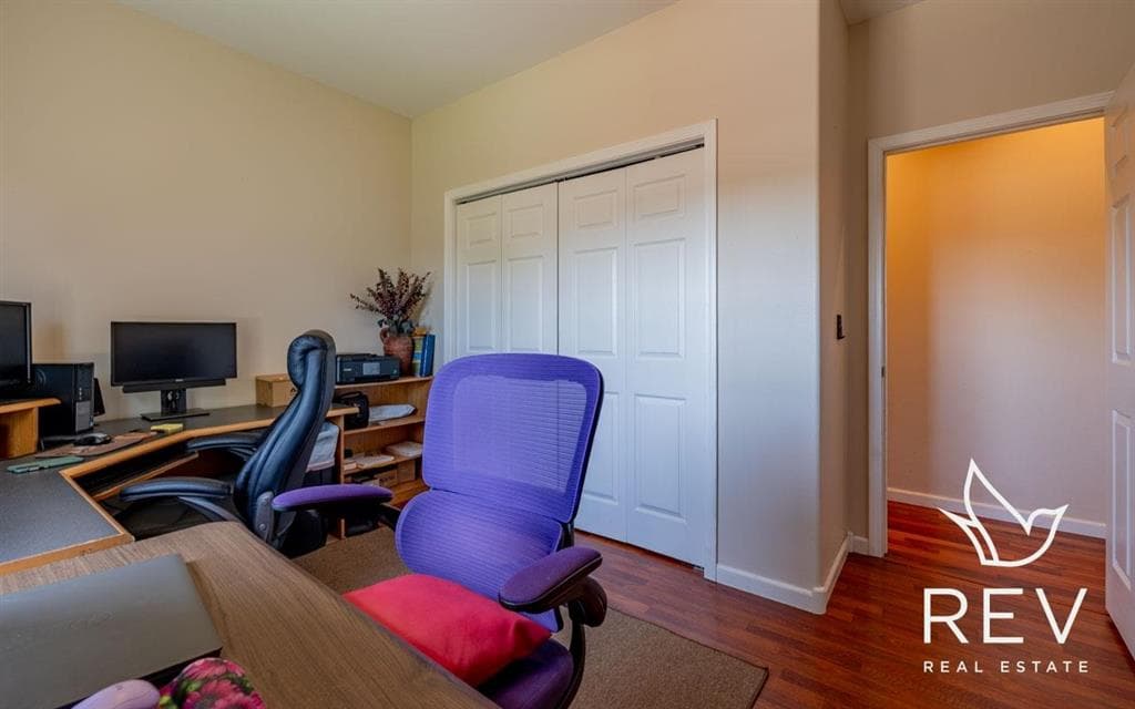814 35th St — photo 25 of 25