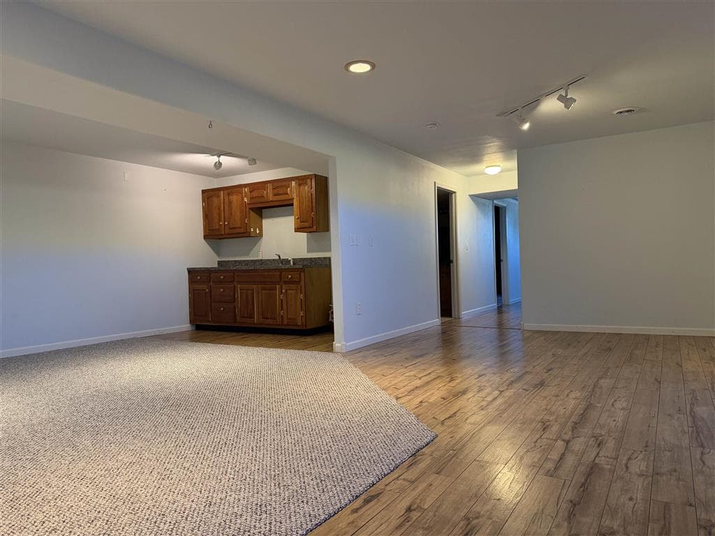 814 35th St — photo 5 of 25
