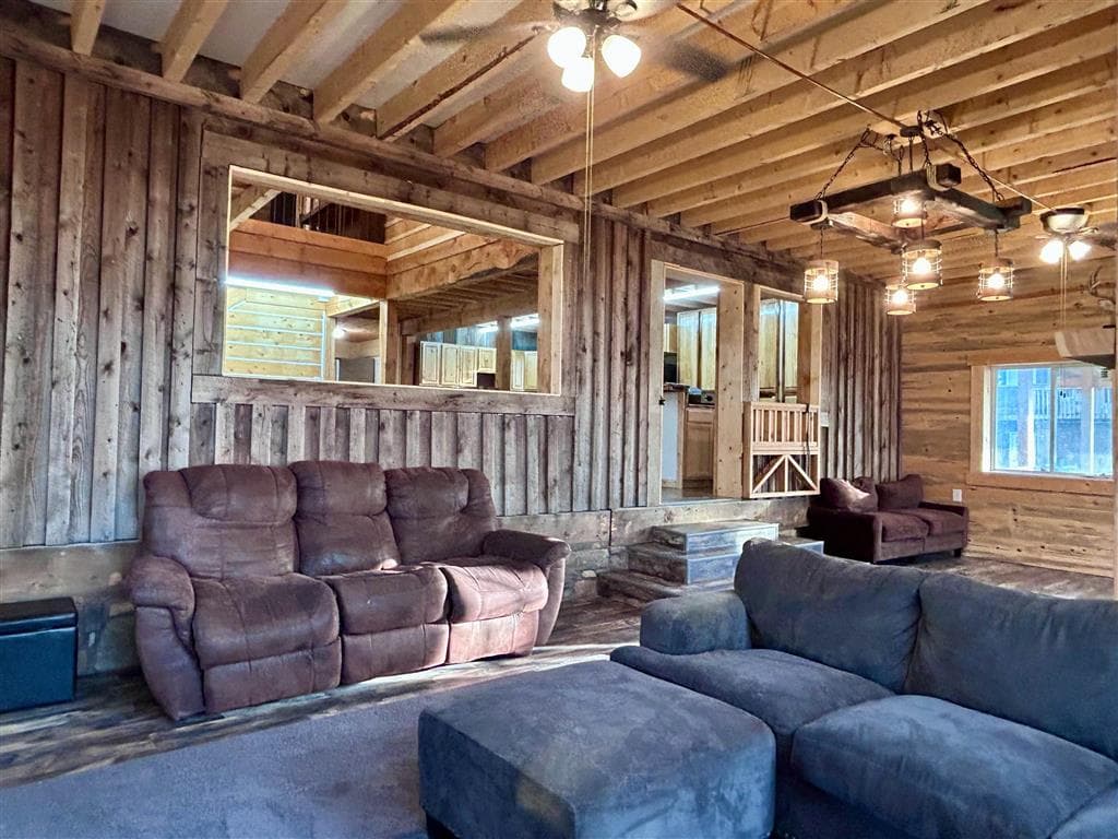 307 W Platte — photo 19 of 25