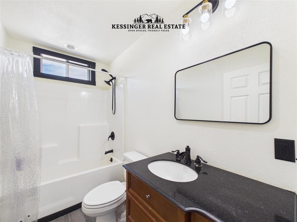 1133 Barrows Rd — photo 19 of 25