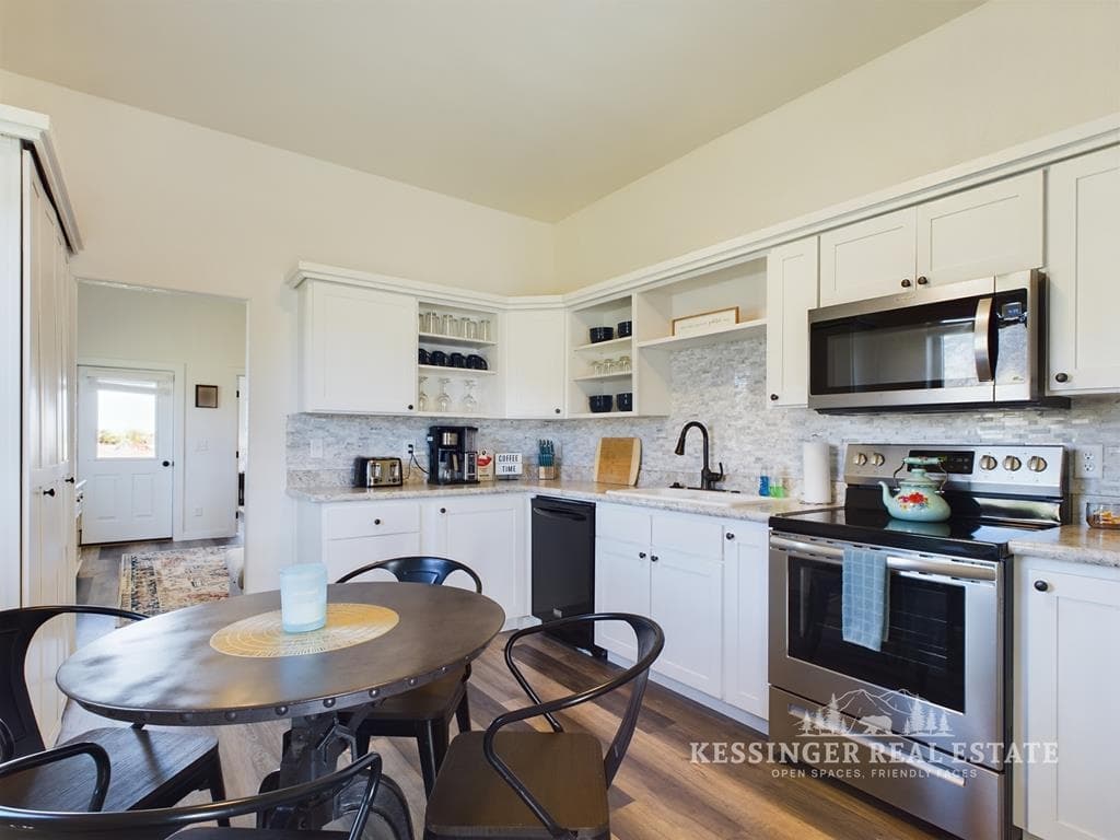 653 Southfork Rd — photo 16 of 25