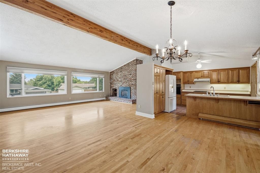 1214 Birch Ln — photo 13 of 25