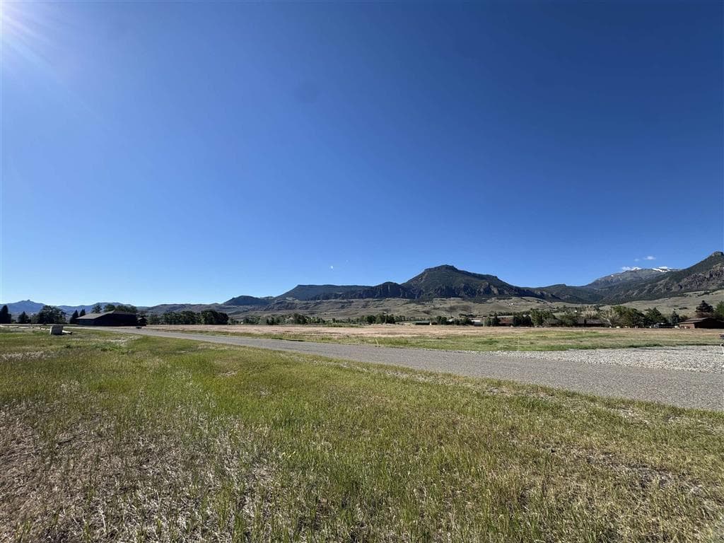 81 Big Creek Dr — photo 6 of 11