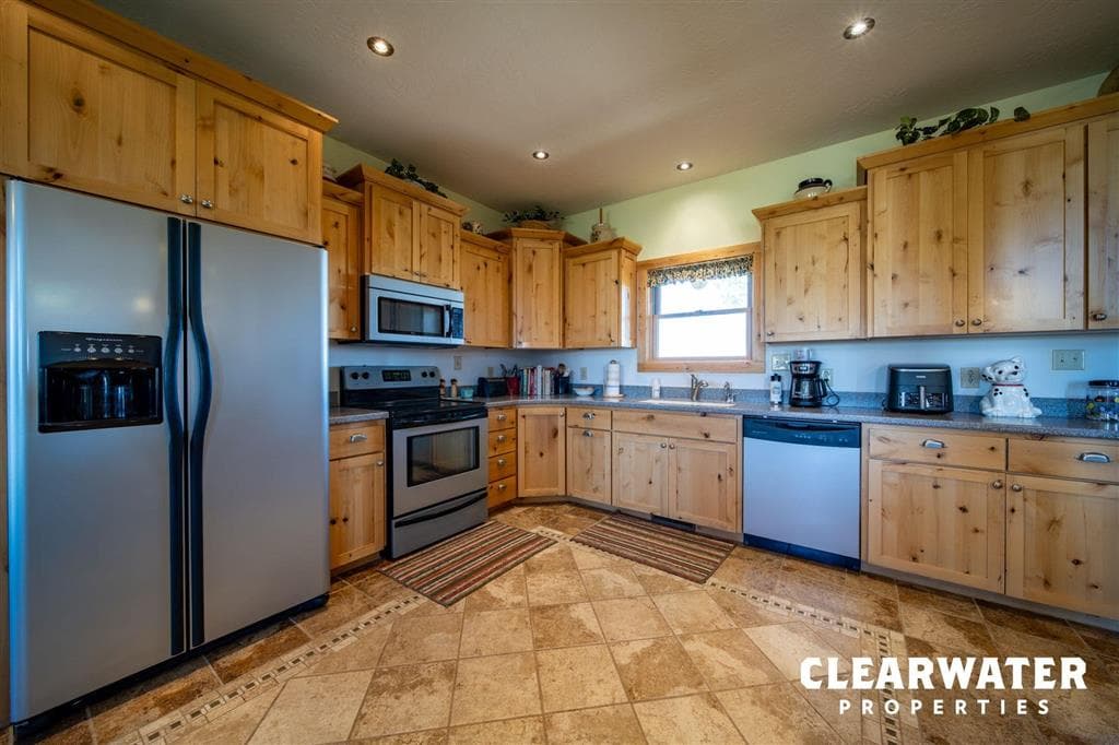 206 Lane 16 — photo 14 of 25