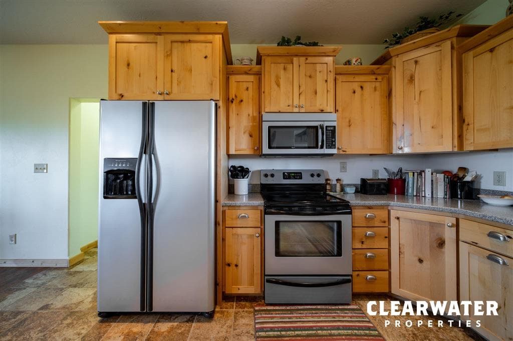 206 Lane 16 — photo 15 of 25