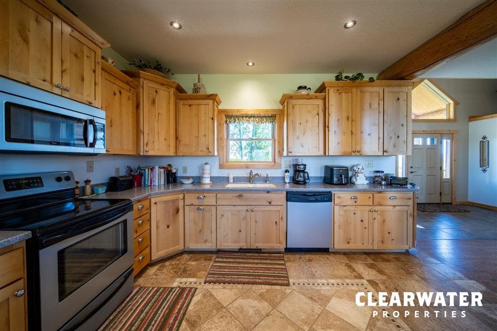 206 Lane 16 — photo 16 of 25