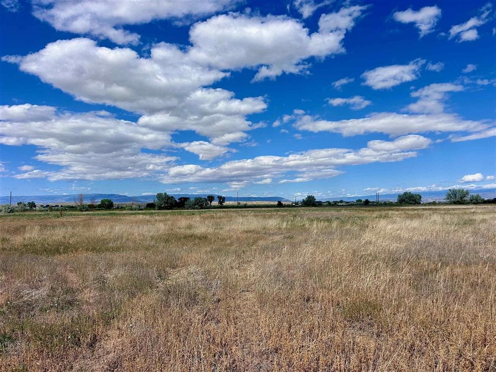 TBD E Platte — photo 3 of 10