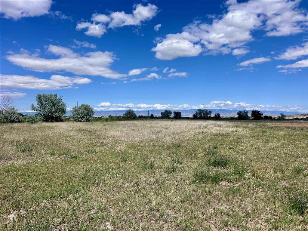 TBD E Platte — photo 4 of 10