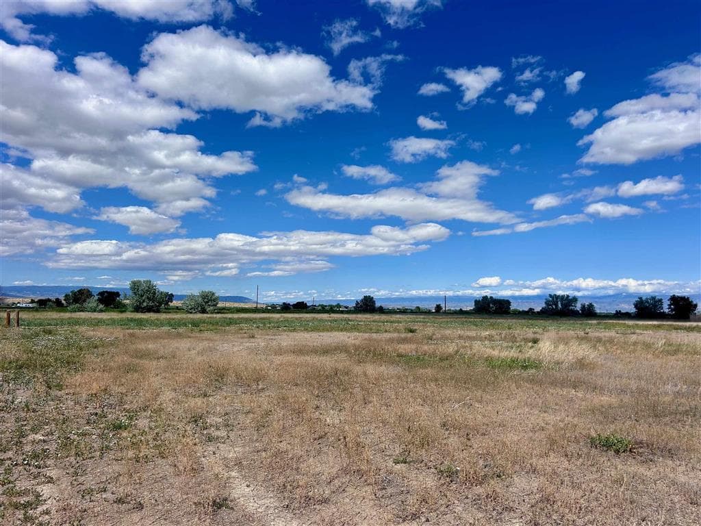 TBD E Platte — photo 8 of 10