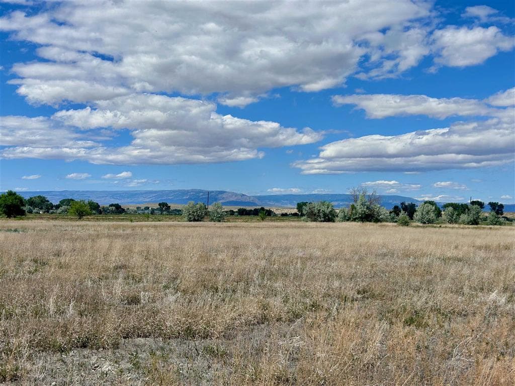 TBD E Platte — photo 3 of 12