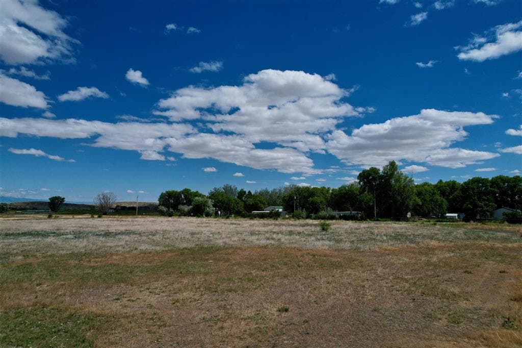 TBD E Platte — photo 9 of 12
