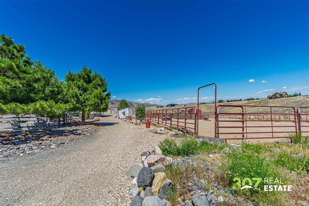 28 Grande View Drive — photo 11 of 25