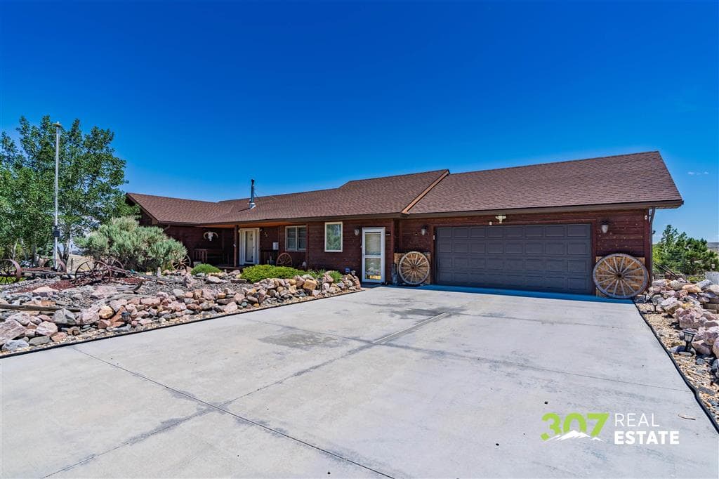 28 Grande View Drive — photo 3 of 25
