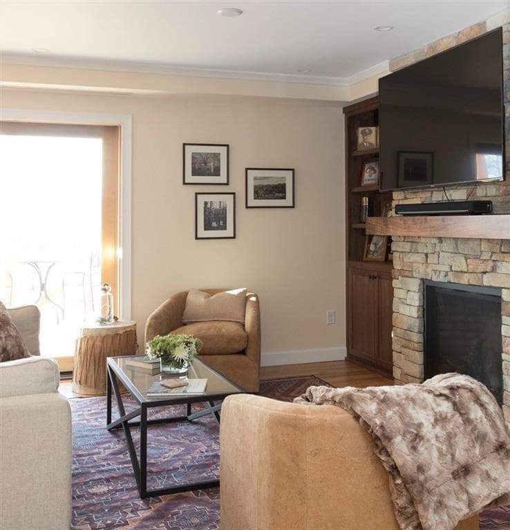 1037 View St — photo 15 of 24