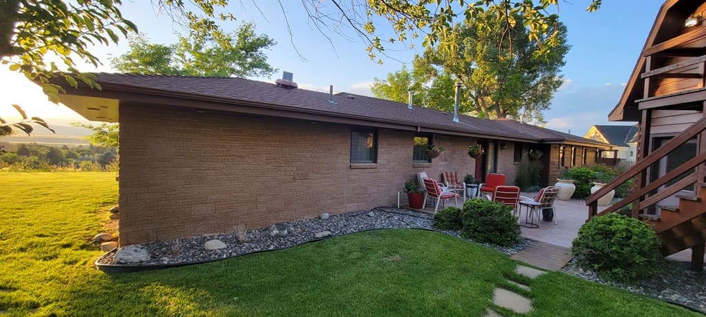 1037 View St — photo 9 of 24