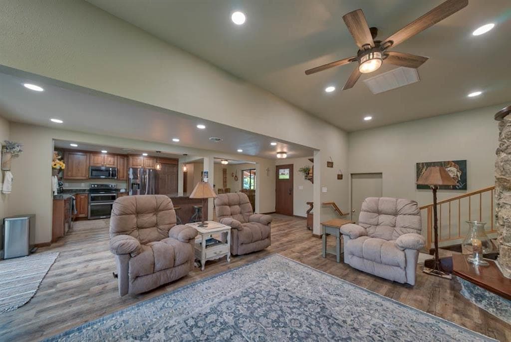 3239 Hwy 16 E — photo 10 of 25