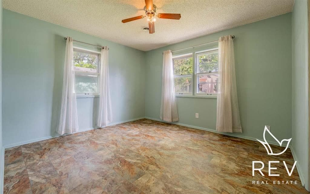190 Goodturn Dr — photo 12 of 20
