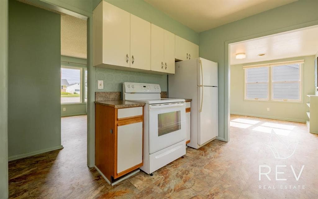 190 Goodturn Dr — photo 10 of 20