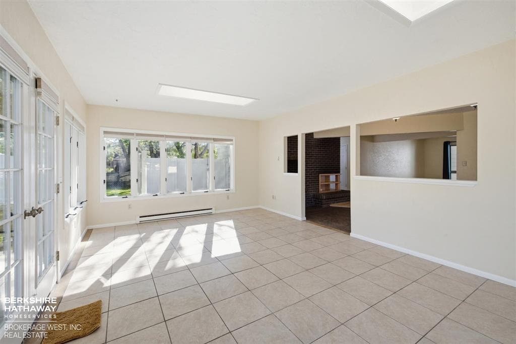 1202 Birch Ln — photo 11 of 25
