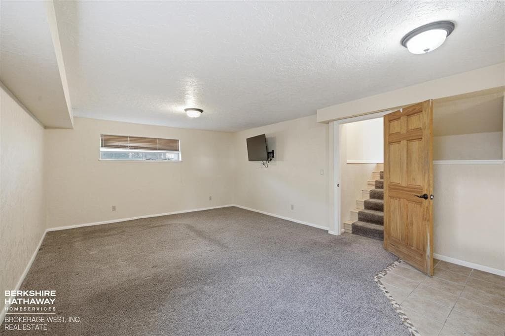 1202 Birch Ln — photo 21 of 25