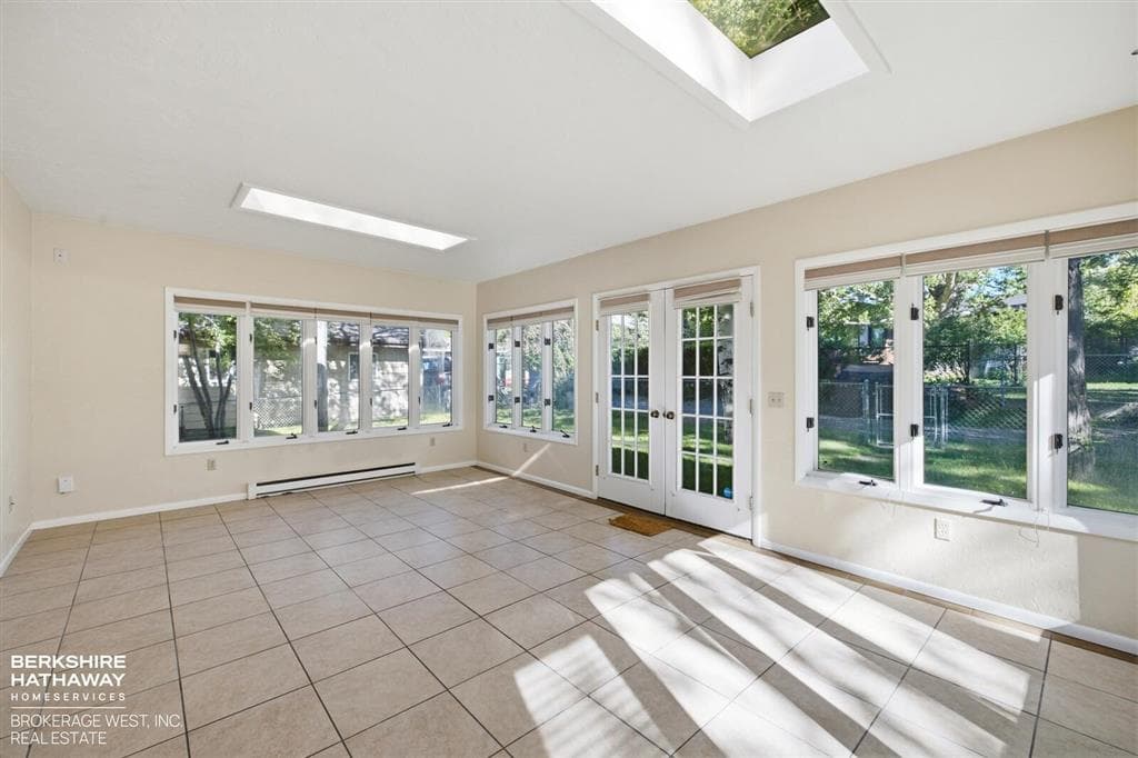 1202 Birch Ln — photo 10 of 25