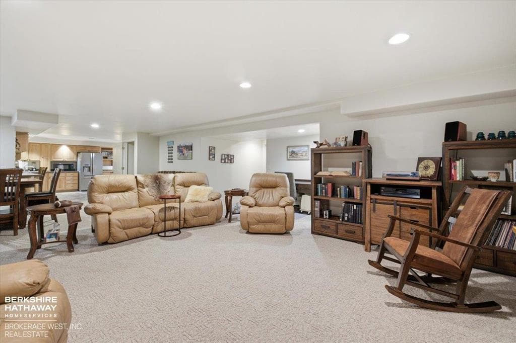 2314 Madison Ave — photo 13 of 25