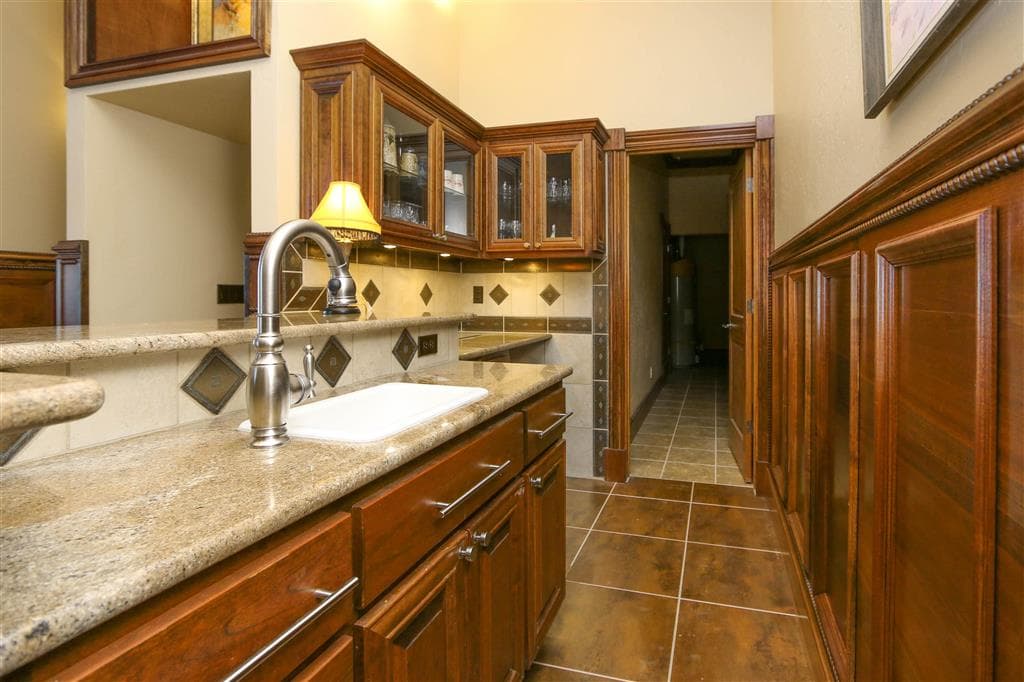 619 Olive Glenn Dr — photo 9 of 12