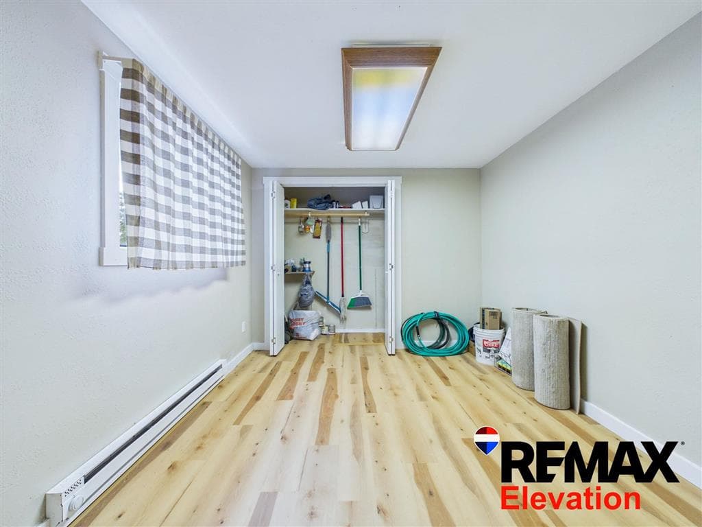 246 N Hamilton — photo 18 of 25