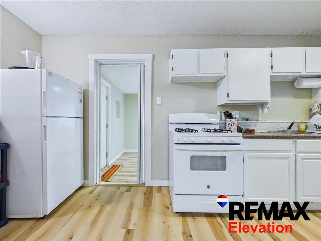 246 N Hamilton — photo 7 of 25