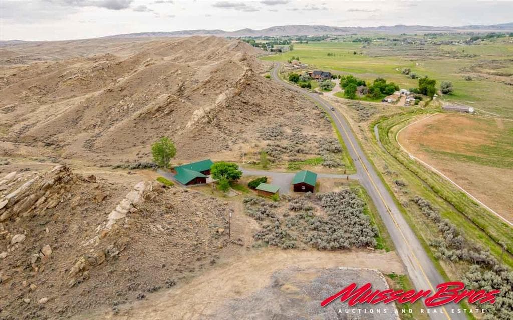 180 Sage Creek Rd — photo 11 of 25