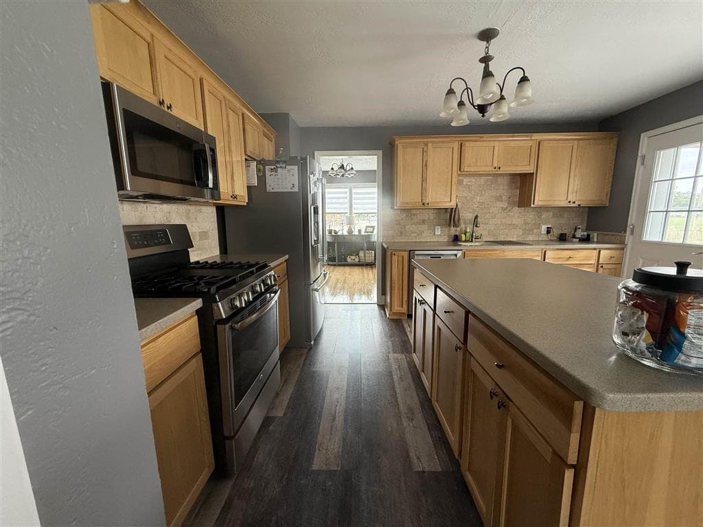 110 Washakie Ave — photo 12 of 25