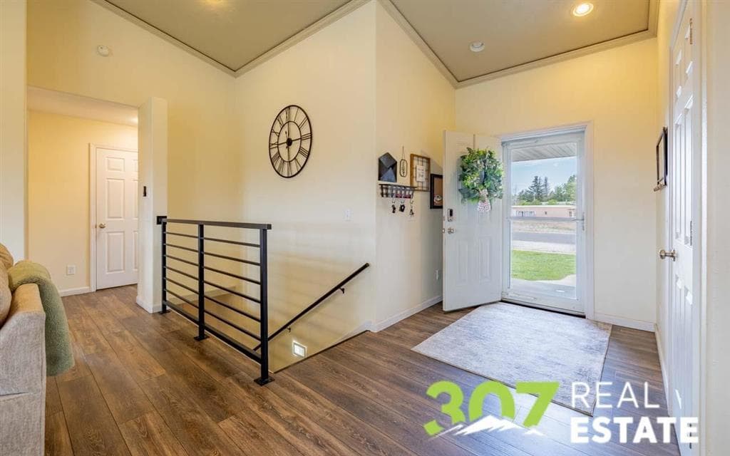 2929 E Avenue — photo 5 of 25
