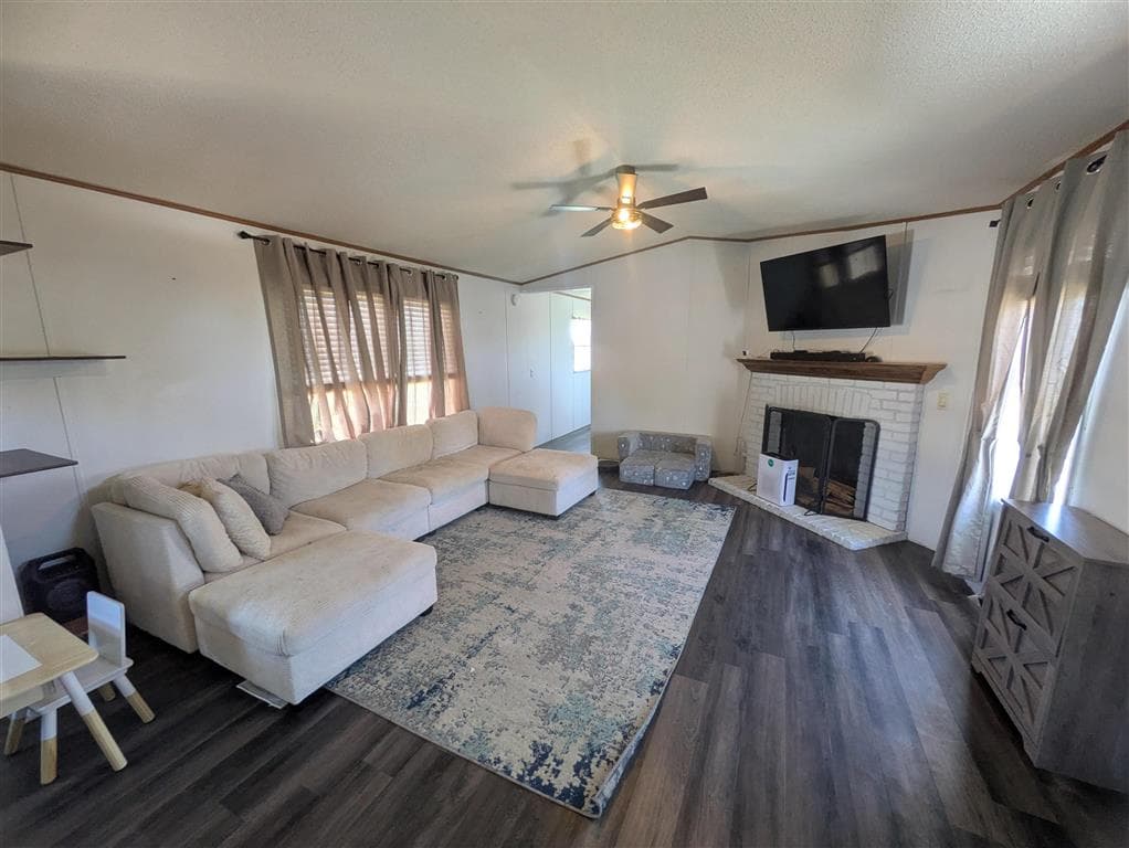 1089 Penny Rd — photo 2 of 21