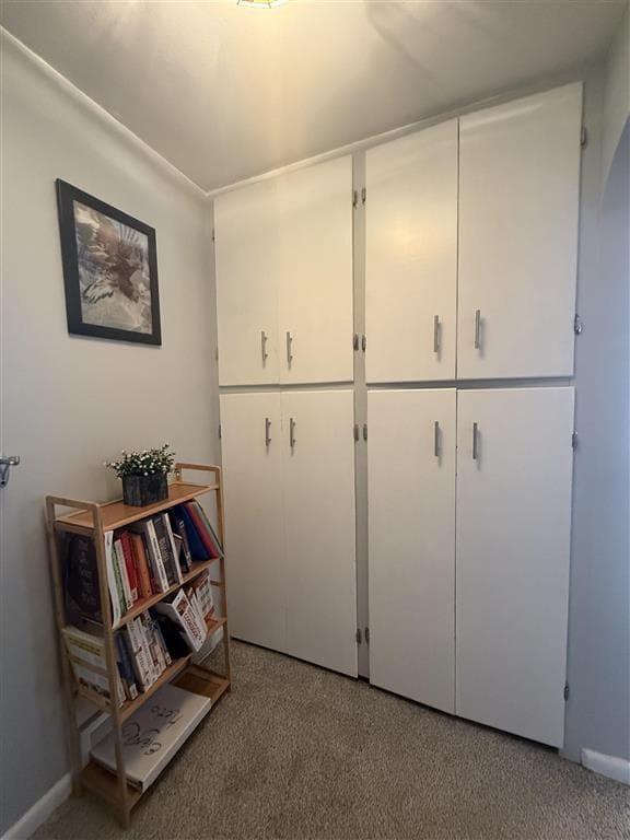 202 N Division St — photo 12 of 25