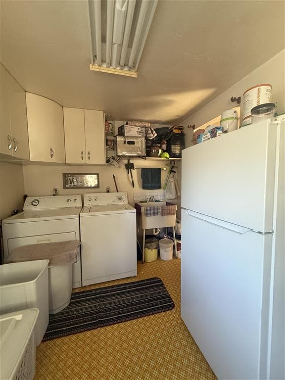 202 N Division St — photo 23 of 25