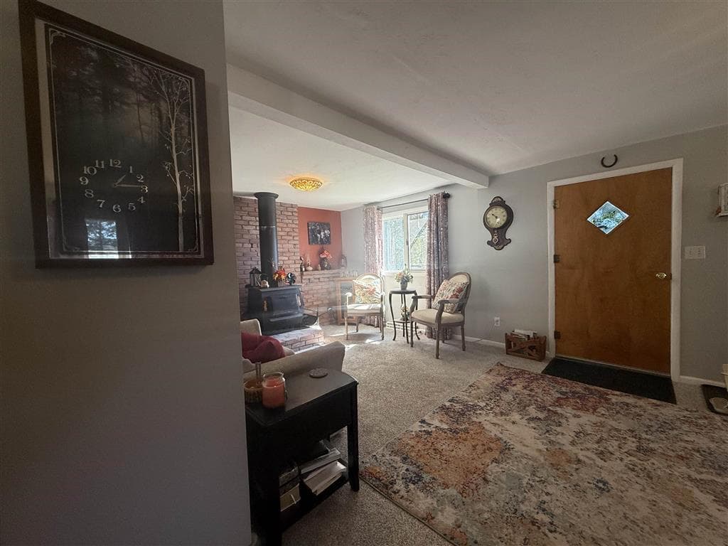 202 N Division St — photo 6 of 25