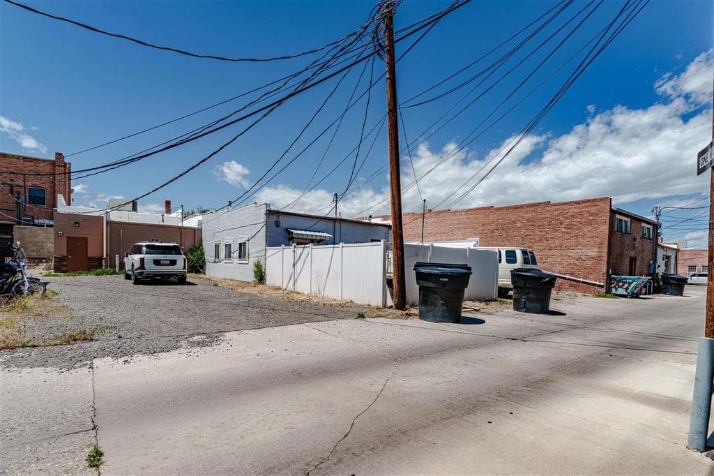 109 N Bent St — photo 6 of 7