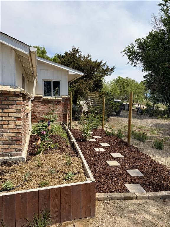 230 Hwy 14 — photo 3 of 25