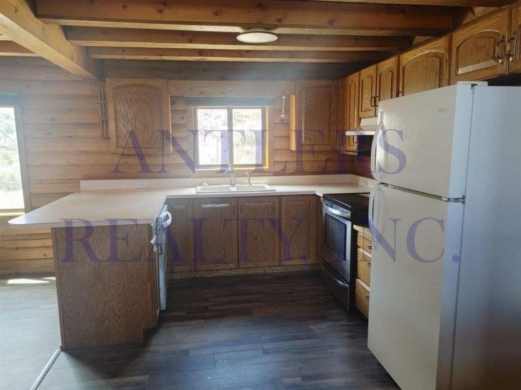 26 Moriah Rd — photo 12 of 24