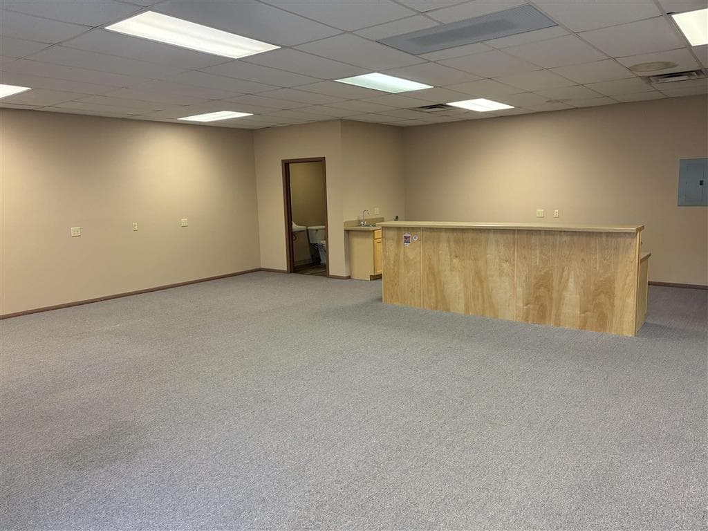 1726 Beck Ave — photo 3 of 10