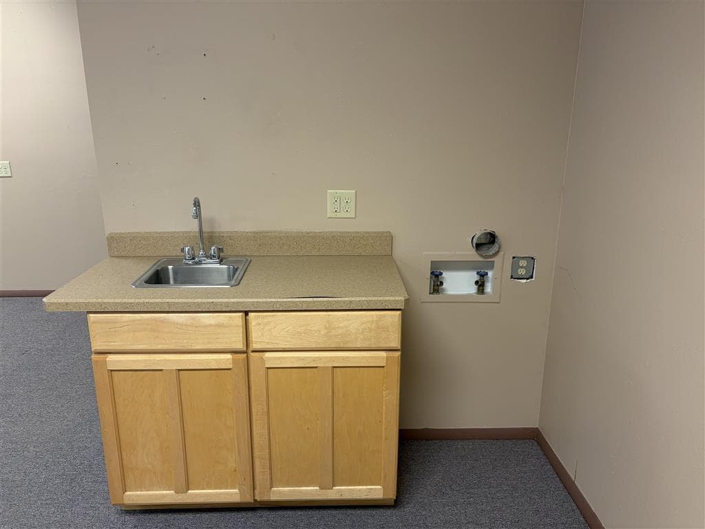 1726 Beck Ave — photo 9 of 10
