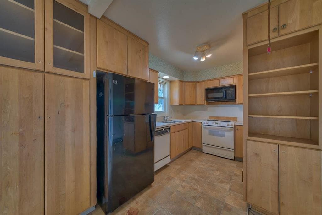 1840 26th St — photo 11 of 25